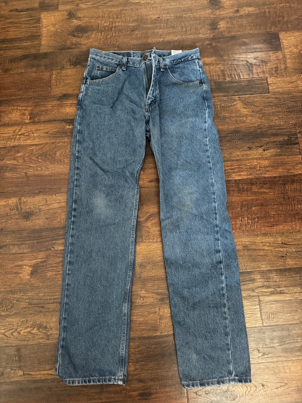 Wrangler Men's Straight-Leg Denim Jeans in Faded Blue